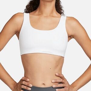 Nike Alate Sports Bra NWOT